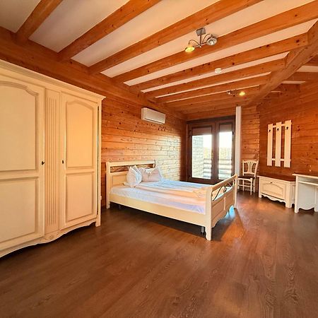 Готель Lifeharbour Limanu Екстер'єр фото