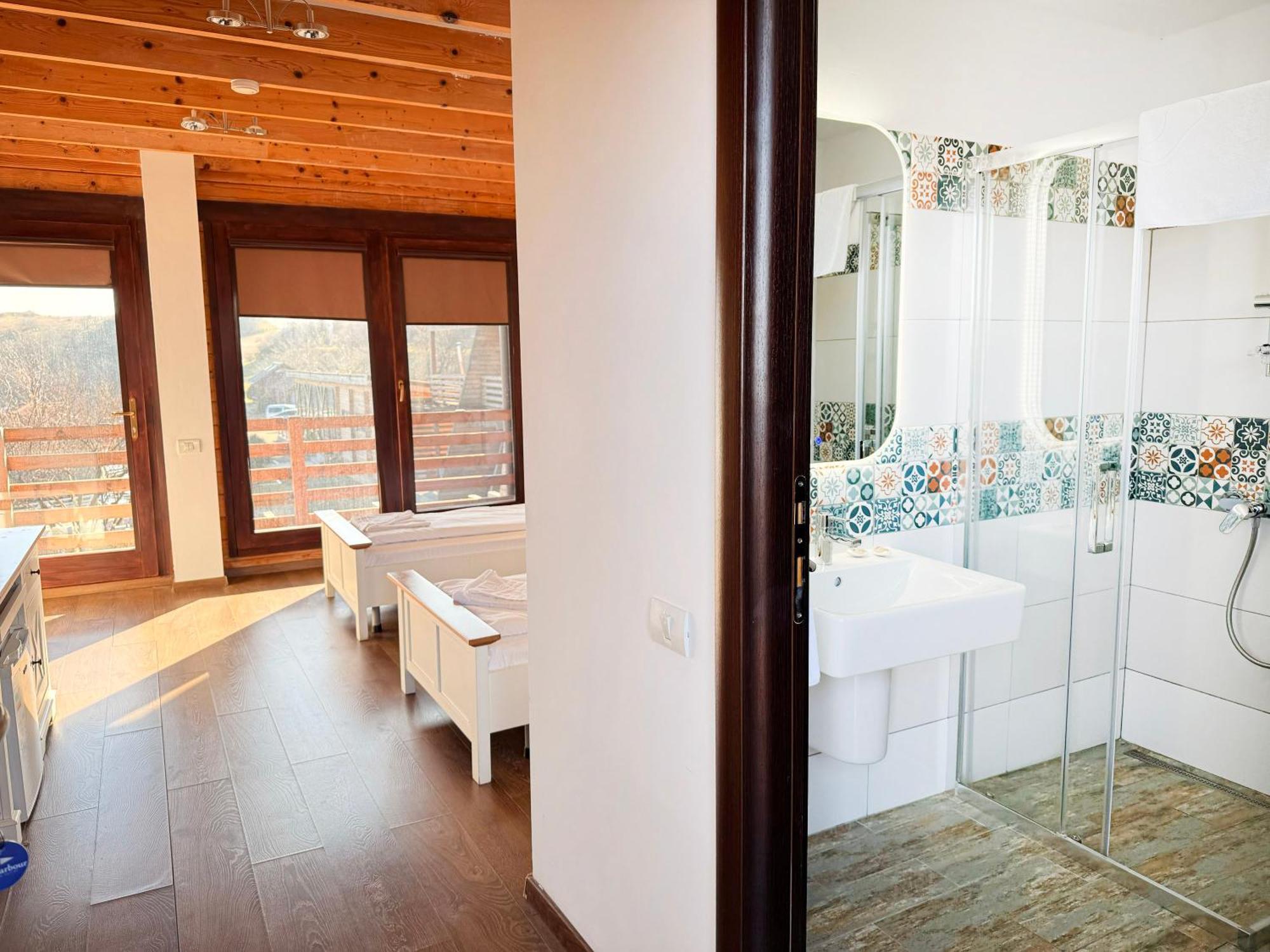 Готель Lifeharbour Limanu Екстер'єр фото